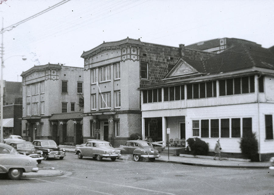 April 15, 1946: Springfield Dominican Sisters purchase Jackson Infirmary and rename it St. Dominic Hospital.